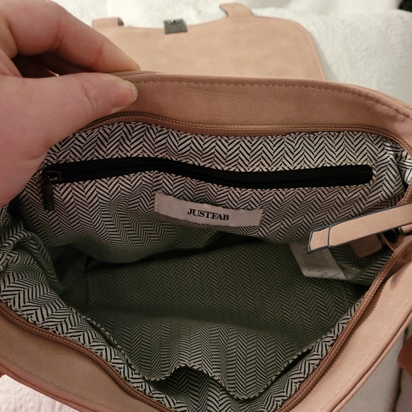 Purse - Picture 5 of 5